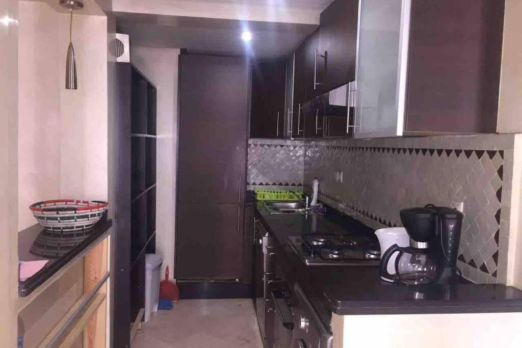 Appartement Tout Confort Avec Possibilite Transport Aeroport Marrakesh Exterior photo